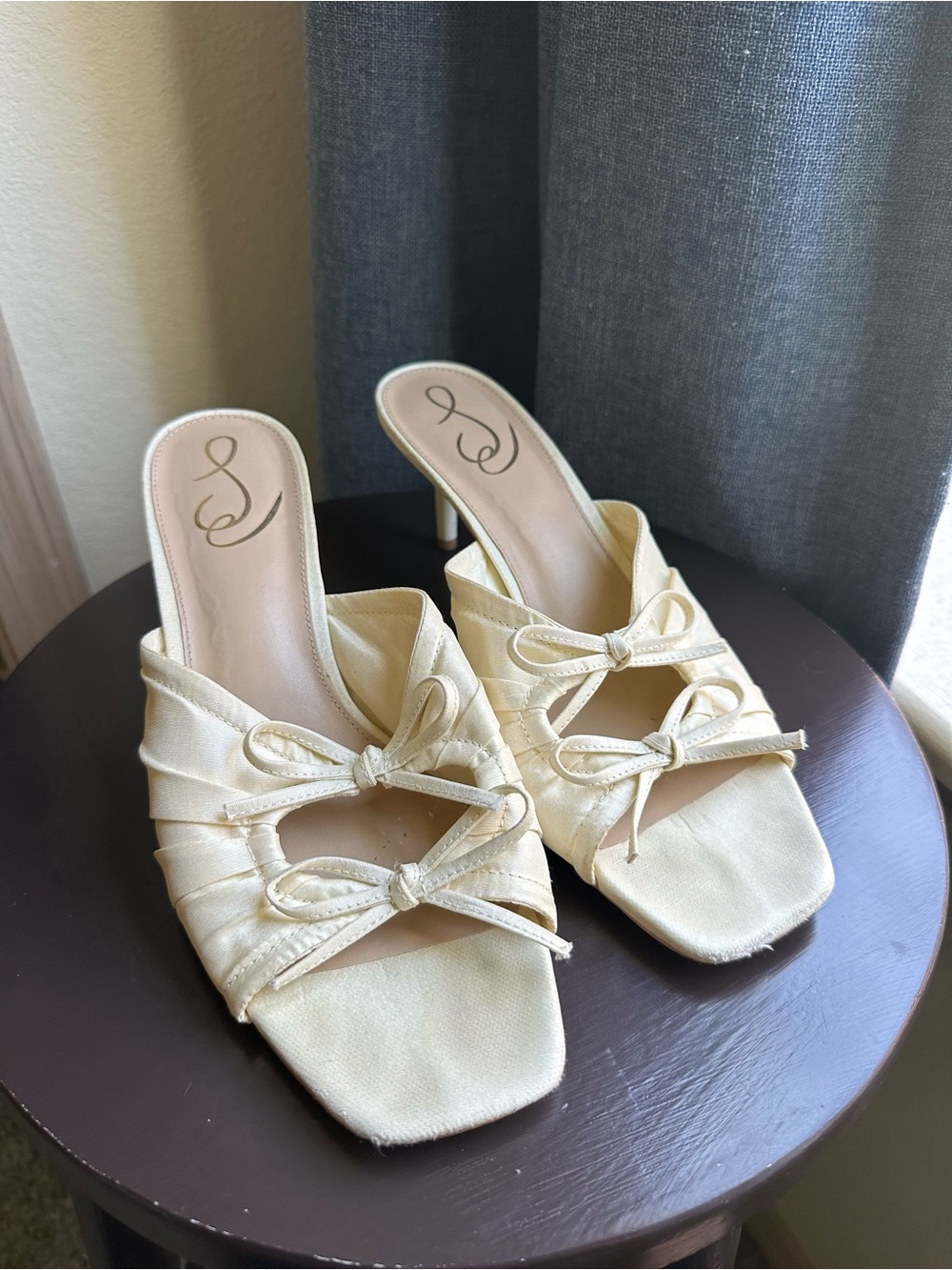 Sam Edelman Cream Satin Bow Slide Mules
